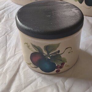 Canister created by Robinson Ransbottom of Roseville Ohio Pottery, Vintage Crock